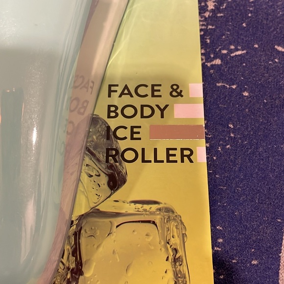 NIB Face & Body ice roller - Picture 3 of 6